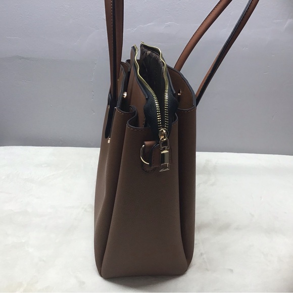 Brown Structured Satchel Crossbody 2 exterior Pockets - Picture 8 of 12